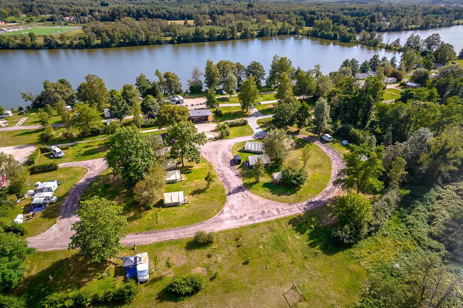 Camping Les Ballastieres - Vosges Du Sud Champagney Bagian luar foto
