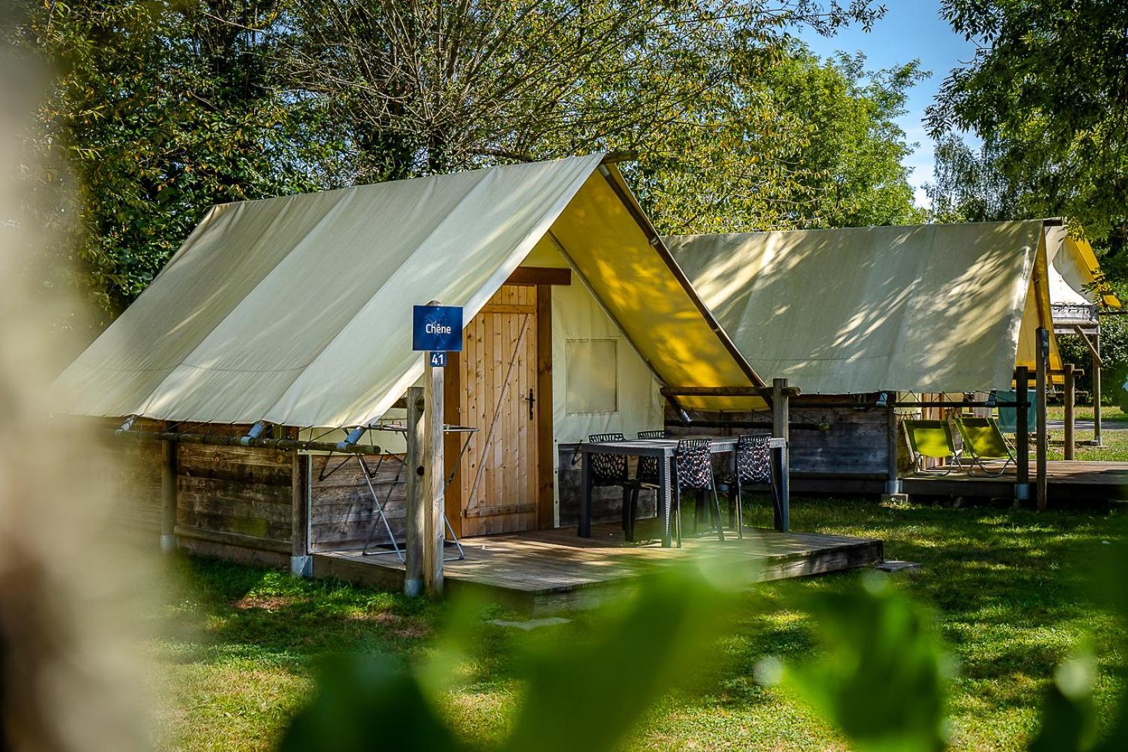 Camping Les Ballastieres - Vosges Du Sud Champagney Bagian luar foto